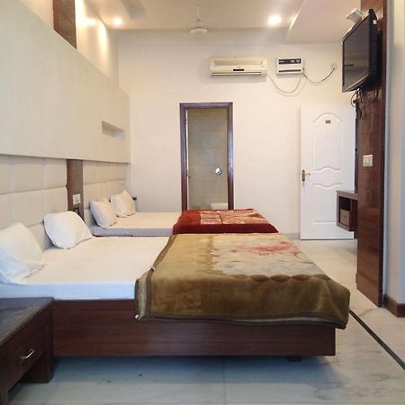 Hotel Namaskar Amritsar Eksteriør bilde
