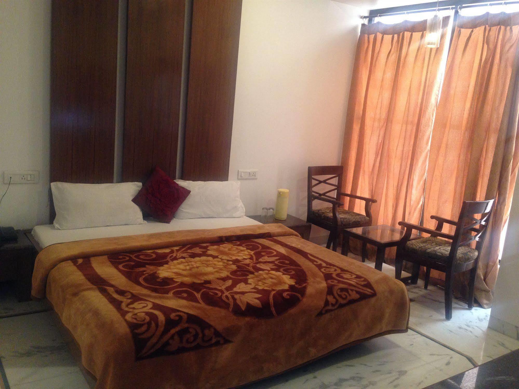 Hotel Namaskar Amritsar Eksteriør bilde