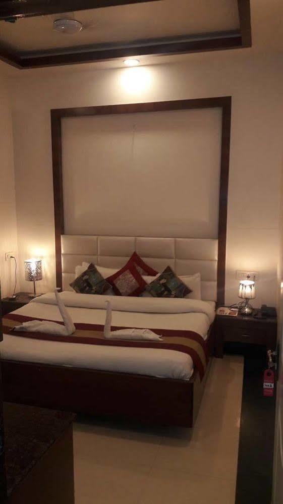 Hotel Namaskar Amritsar Eksteriør bilde